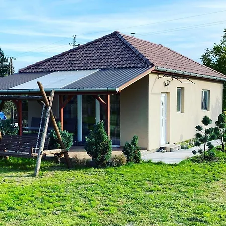 Case de vacanță Relax Island Vendeghaz